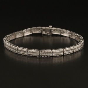 💎💎 EXQUISITE Diamond Lined Bracelet in Sterling Silver 💎💎